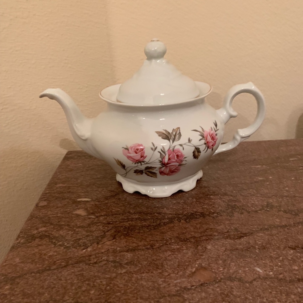 VINTAGE SCHMIDT LEART PORCELAIN TEAPOT